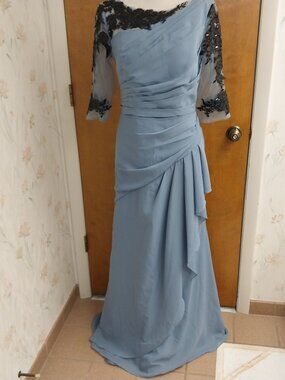 FULL LENGTH MOTB/FORMAL DRESS w/ SEQUIN EMBROIDERY APPLIQUE,COURSETTE BACK Sz 12